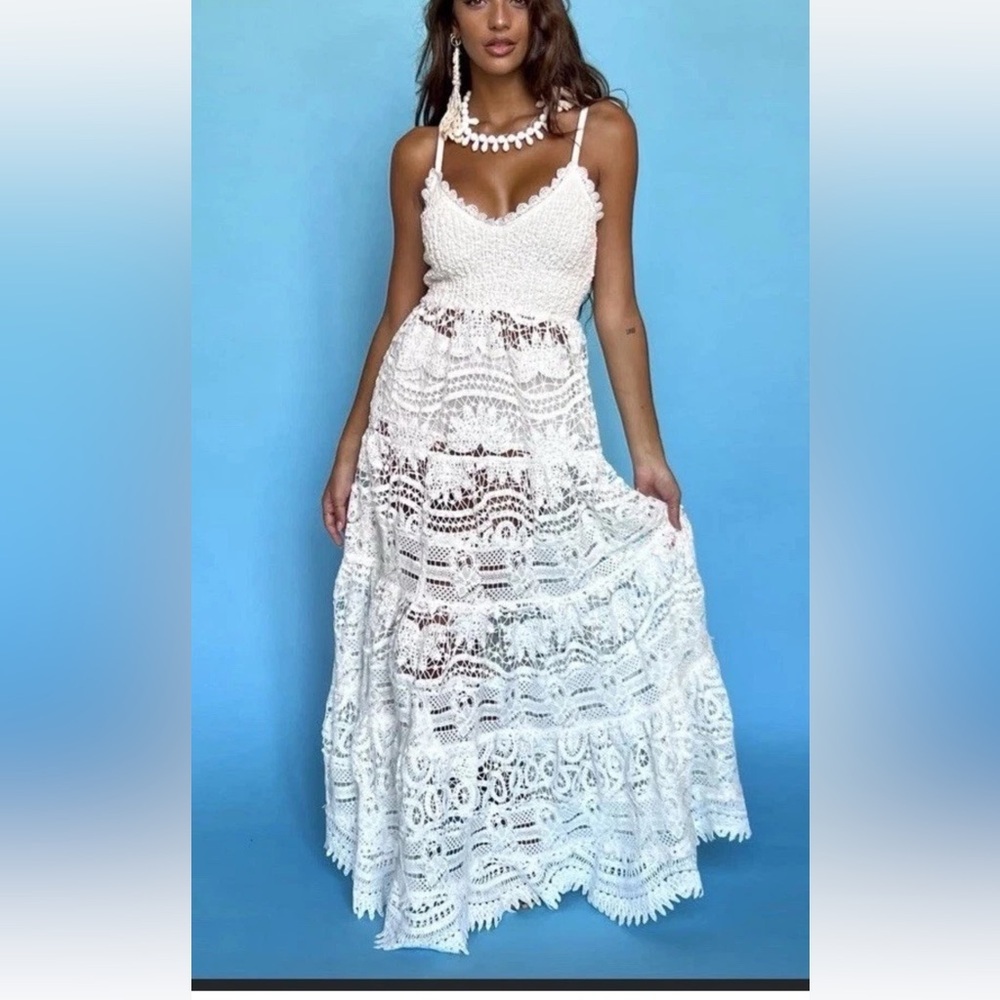 Chic White Crochet Maxi Dress